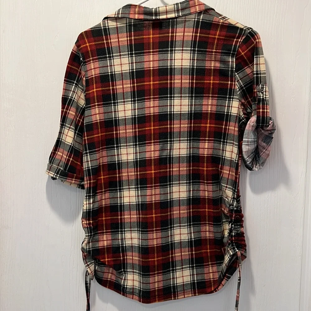 Amang NY 3/4 sleeve top Size S - Picture 2 of 3